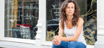 Interview: Enfait praat over yoga met Regina Potma van PARC st...