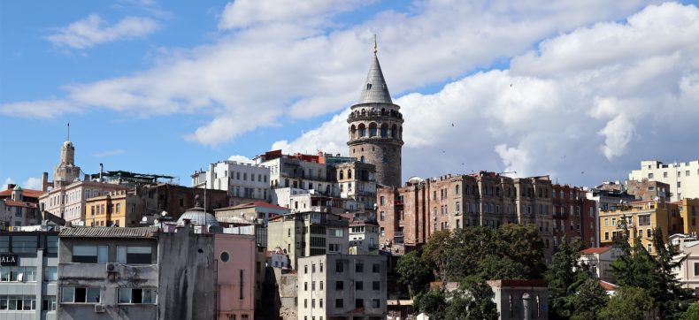 Dit zijn de mooiste rooftop bars in Istanbul