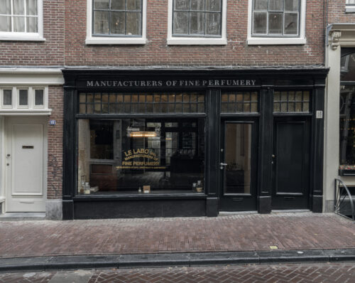 Cult-merk Le Labo opent eindelijk een boetiek in Nederland